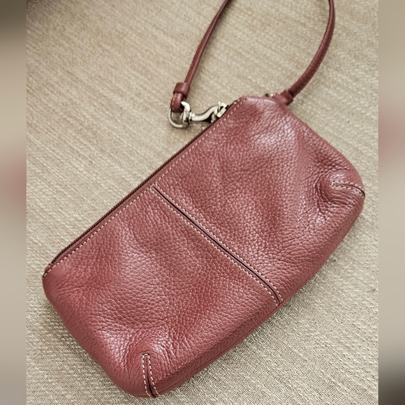 Coach Pebbled Leather Turnlock Wristlet Clutch Dusty Rose - Picture 5 of 11